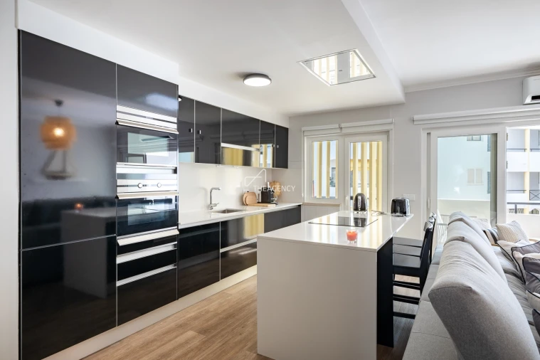 Apartamento T1 para Venda em Quarteira Foto 11