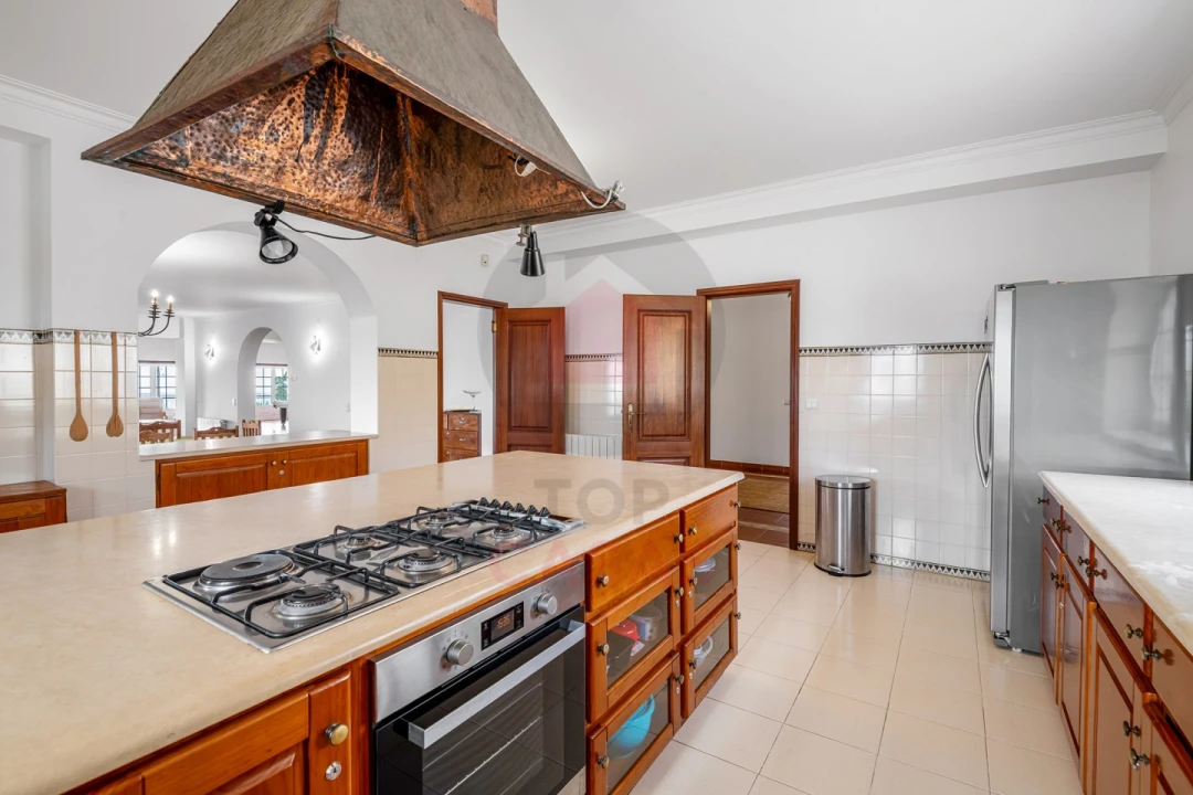 Moradia T5 para Venda em Nadadouro Foto 24