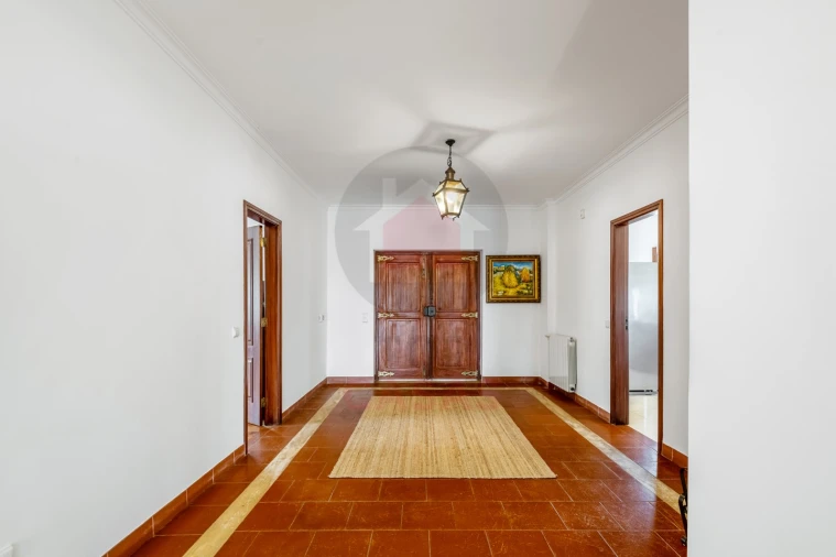 Moradia T5 para Venda em Nadadouro Foto 10