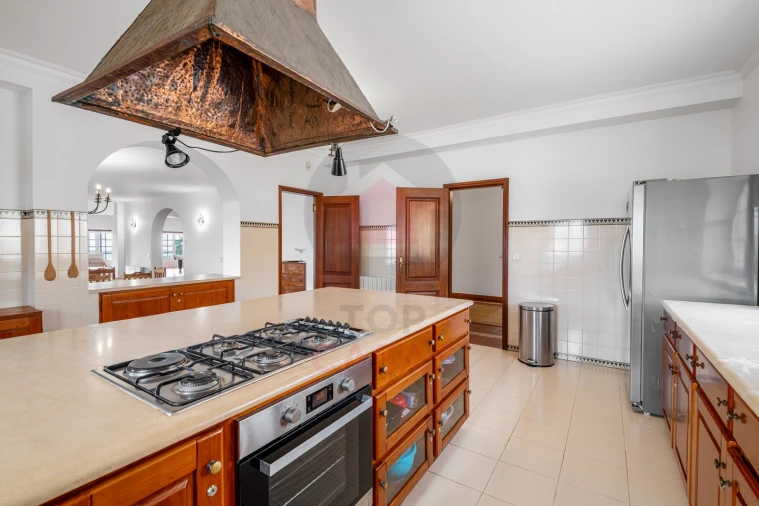 Moradia T5 para Venda em Nadadouro Foto 24