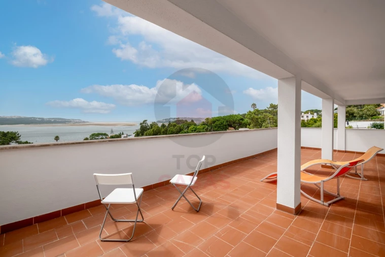 Moradia T5 para Venda em Nadadouro Foto 35