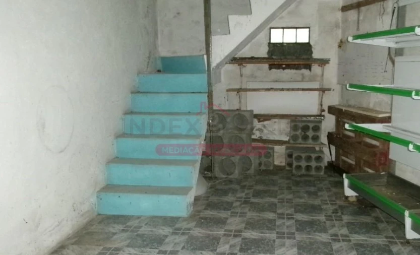 Garagem para Venda em Santa Clara e Castelo Viegas Foto 8