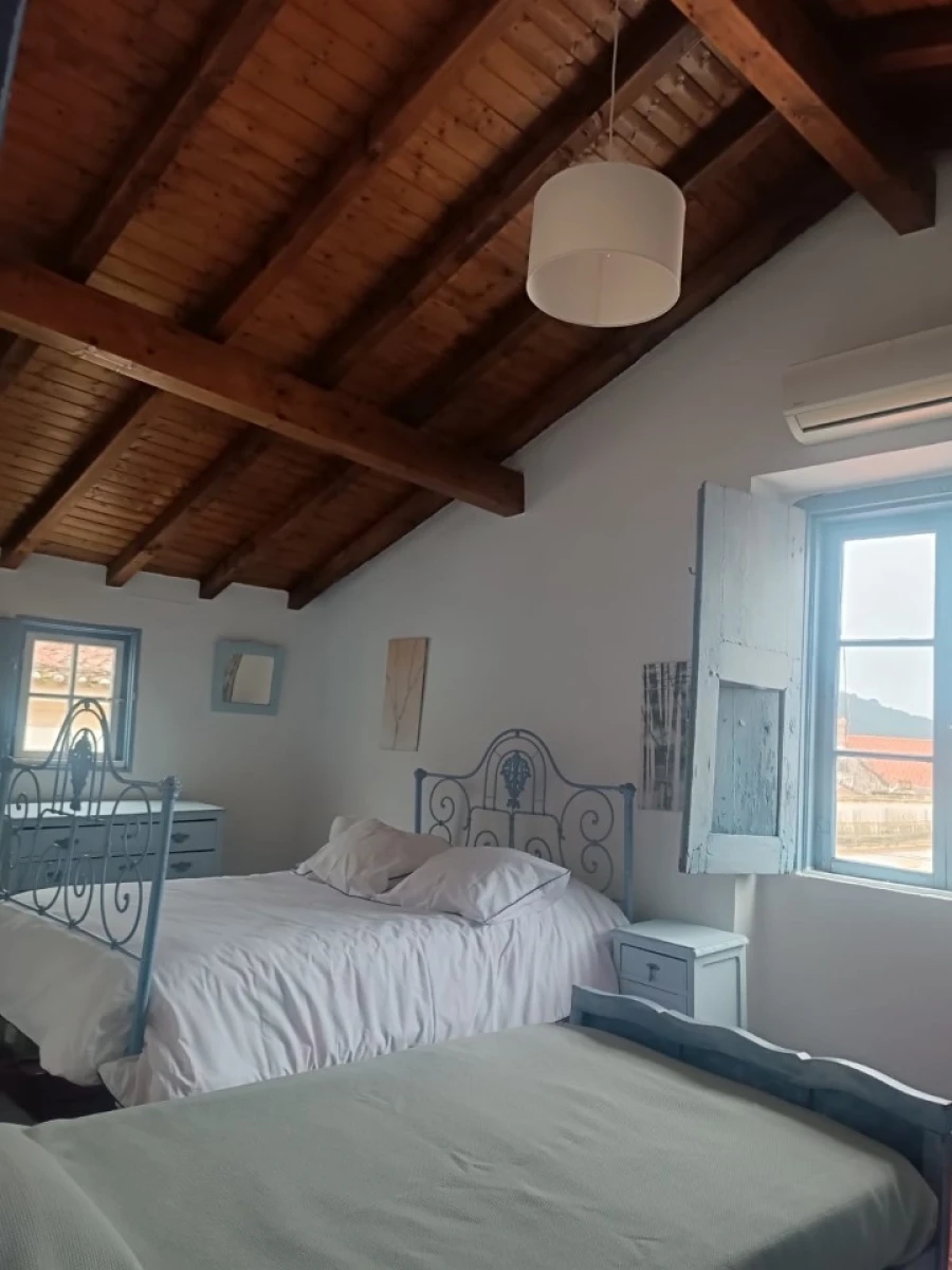 Moradia T6 para Venda em Sé e São Lourenço Foto 13