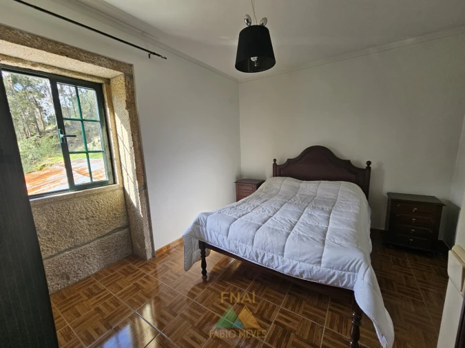 Moradia T3 para Venda em Navió e Vitorino dos Piães Foto 18