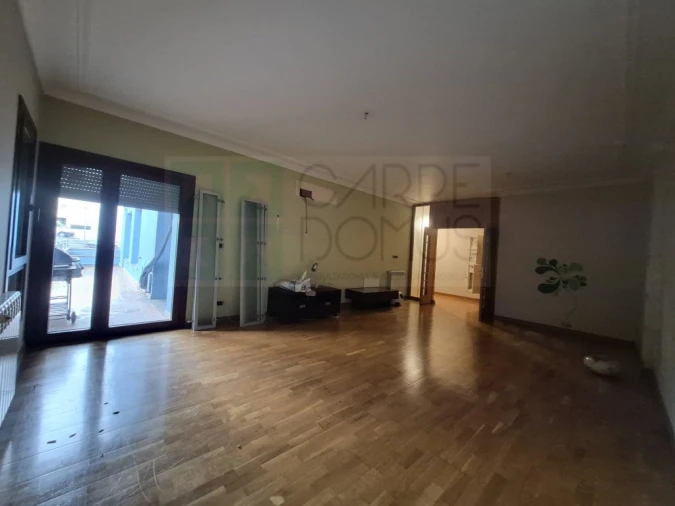Apartamento T2 para Venda em Vila Franca de Xira Foto 3