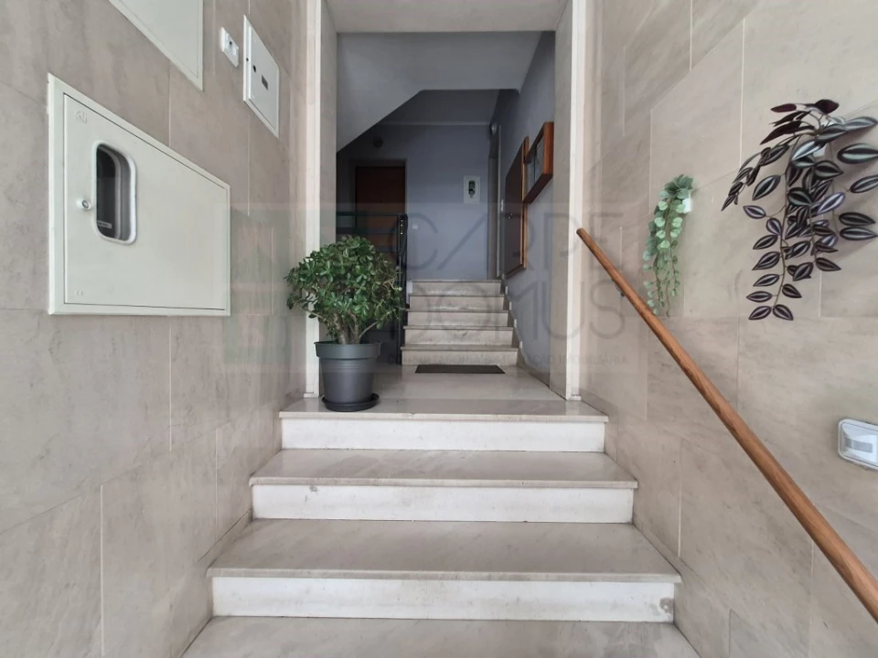 Apartamento T2 para Venda em Laranjeiro e Feijó Foto 21