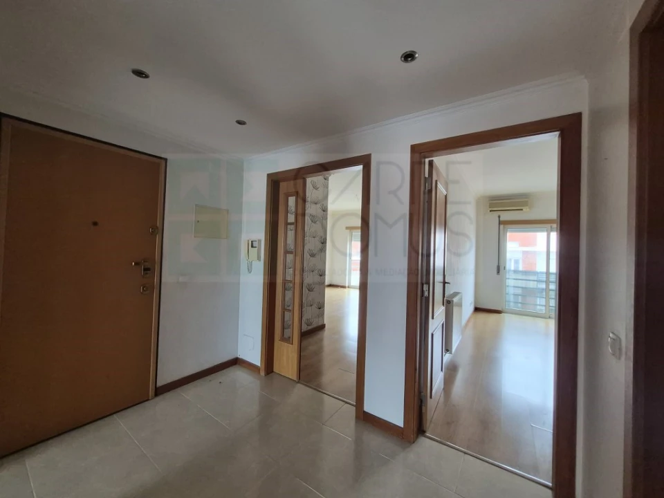 Apartamento T2 para Venda em Laranjeiro e Feijó Foto 16