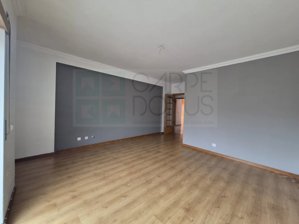 Apartamento T2 para Venda em Laranjeiro e Feijó Foto 17