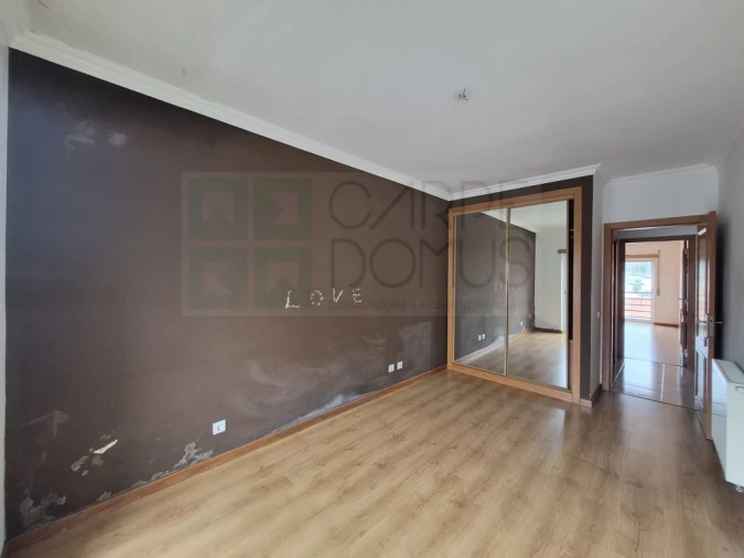 Apartamento T2 para Venda em Laranjeiro e Feijó Foto 12