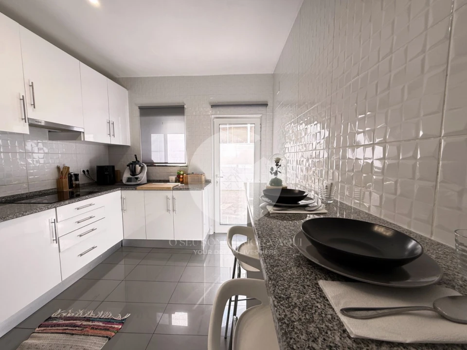 Apartamento T3 para Venda em Olhão Foto 2