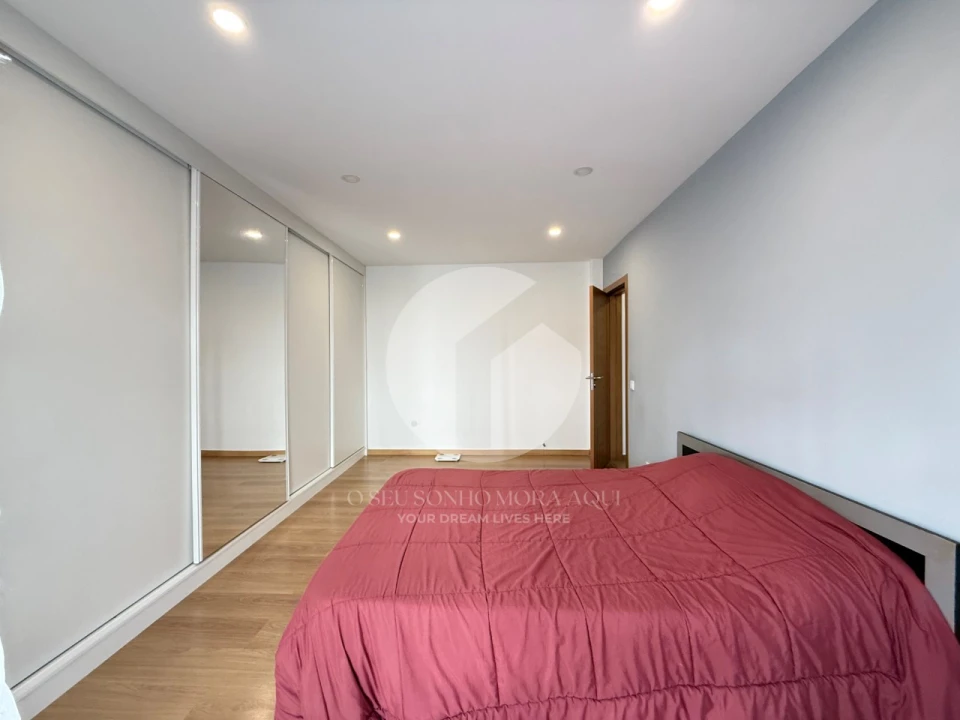 Apartamento T3 para Venda em Olhão Foto 5