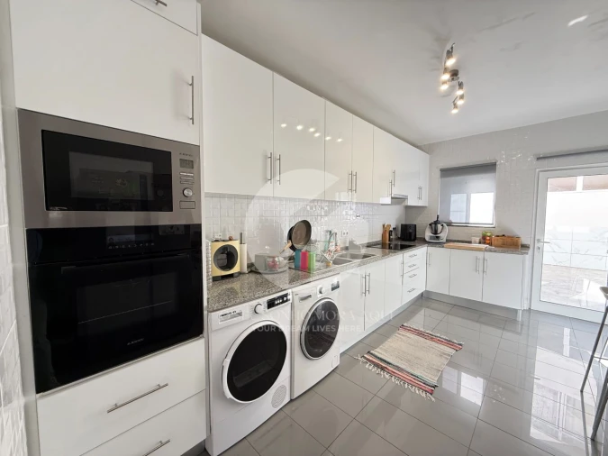 Apartamento T3 para Venda em Olhão