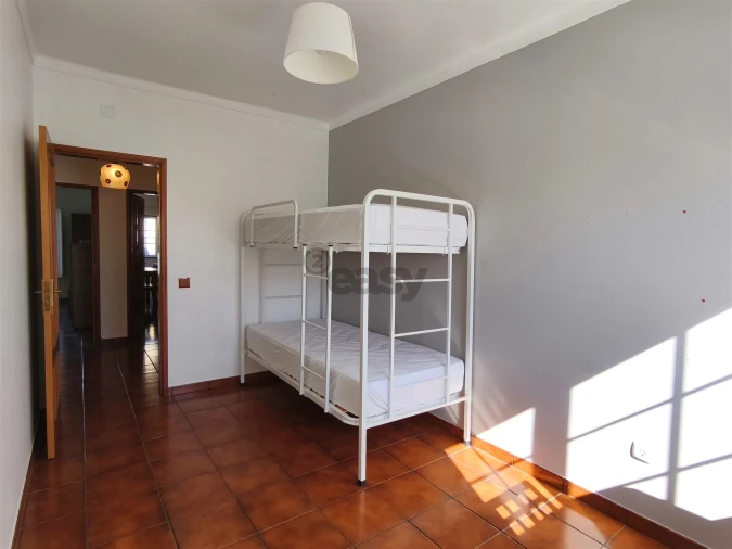 Apartamento T2 para Venda em Ermidas-Sado Foto 6