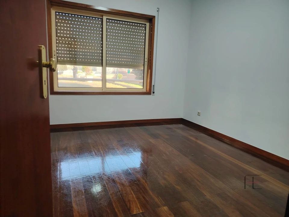 Apartamento T2 para Venda em Canidelo Foto 5