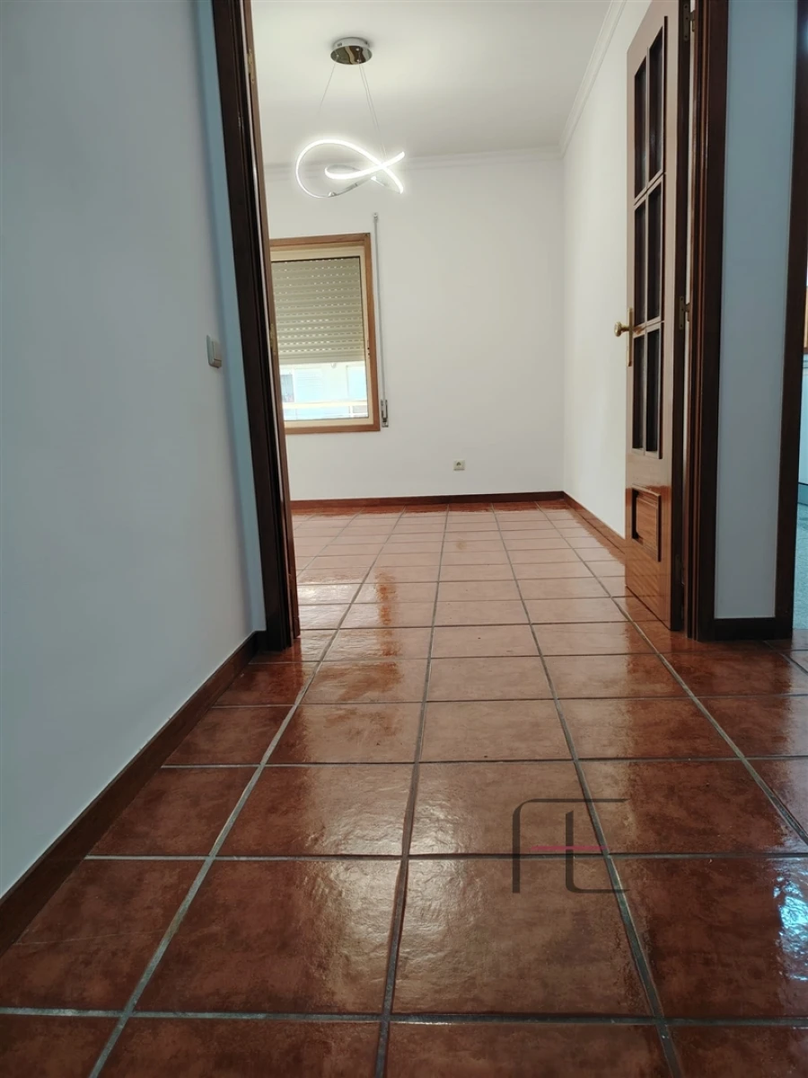 Apartamento T2 para Venda em Canidelo Foto 6