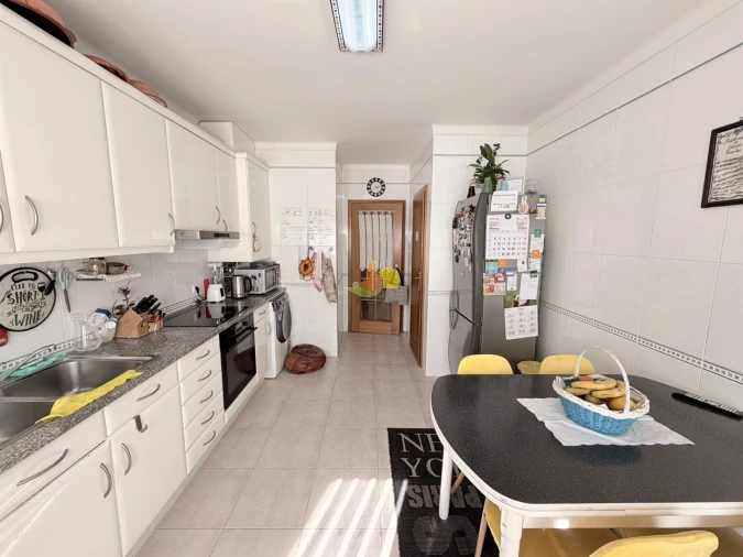 Apartamento T3 para Venda em Buarcos Foto 4