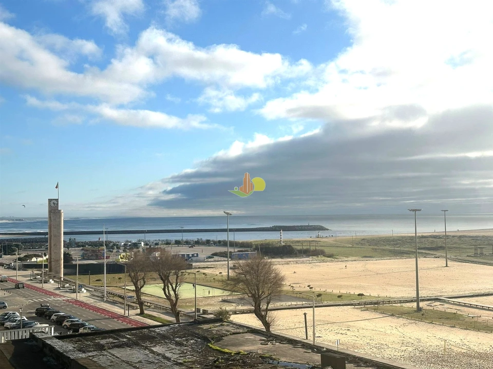 Apartamento T2 para Venda em Buarcos Foto 1