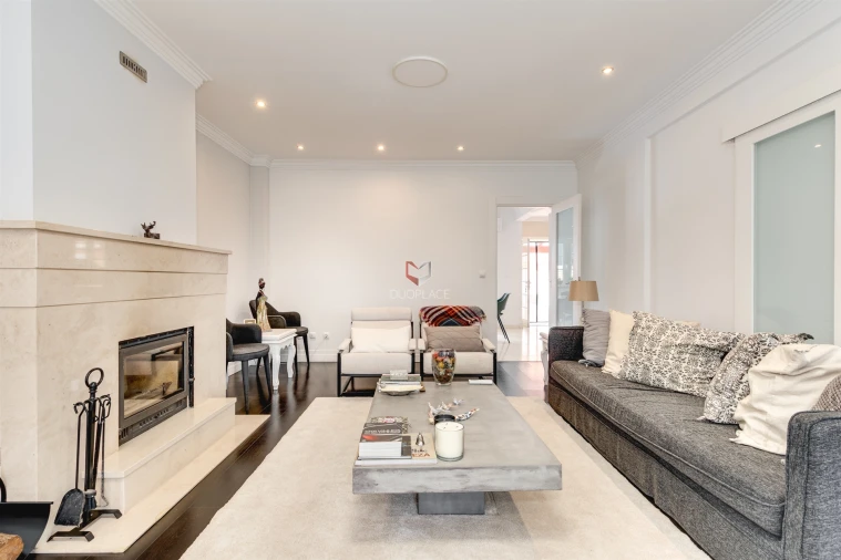 Moradia T4 para Venda em Montijo e Afonsoeiro Foto 7