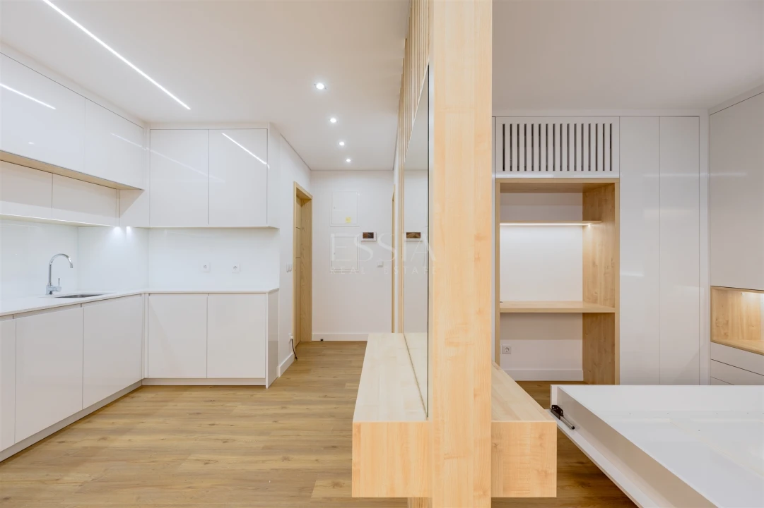 Apartamento T0 para Venda em Cedofeita, Santo Ildefonso, Sé, Miragaia, São Nicolau e Vitória Foto 7