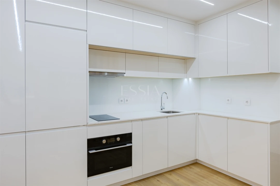 Apartamento T0 para Venda em Cedofeita, Santo Ildefonso, Sé, Miragaia, São Nicolau e Vitória Foto 3