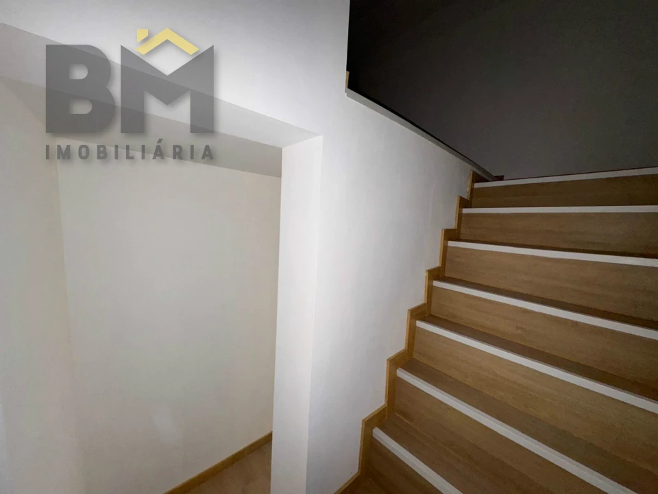 Moradia T2 para Venda em Escalos de Cima e Lousa Foto 18