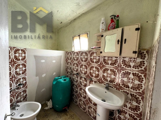 Moradia T2 para Venda em Escalos de Cima e Lousa Foto 7