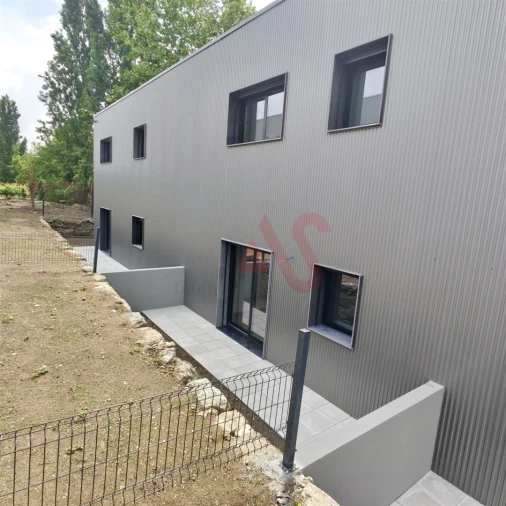 Apartamento T1 para Venda em Infias Foto 17