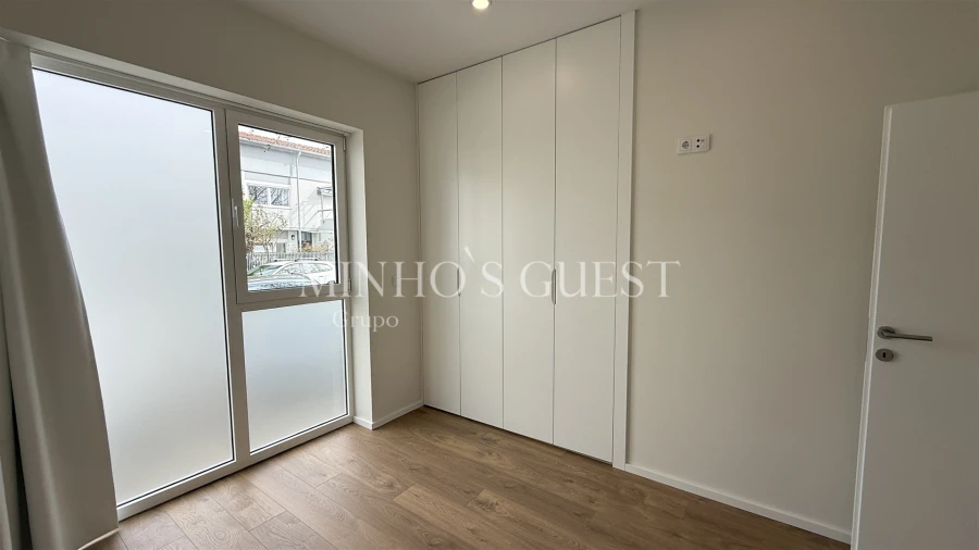 Apartamento T2 para Arrendamento em Real, Dume e Semelhe Foto 14