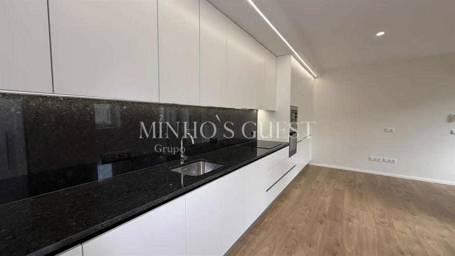 Apartamento T2 para Arrendamento em Real, Dume e Semelhe Foto 4