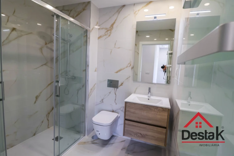 Apartamento T2 para Arrendamento em Viseu Foto 10