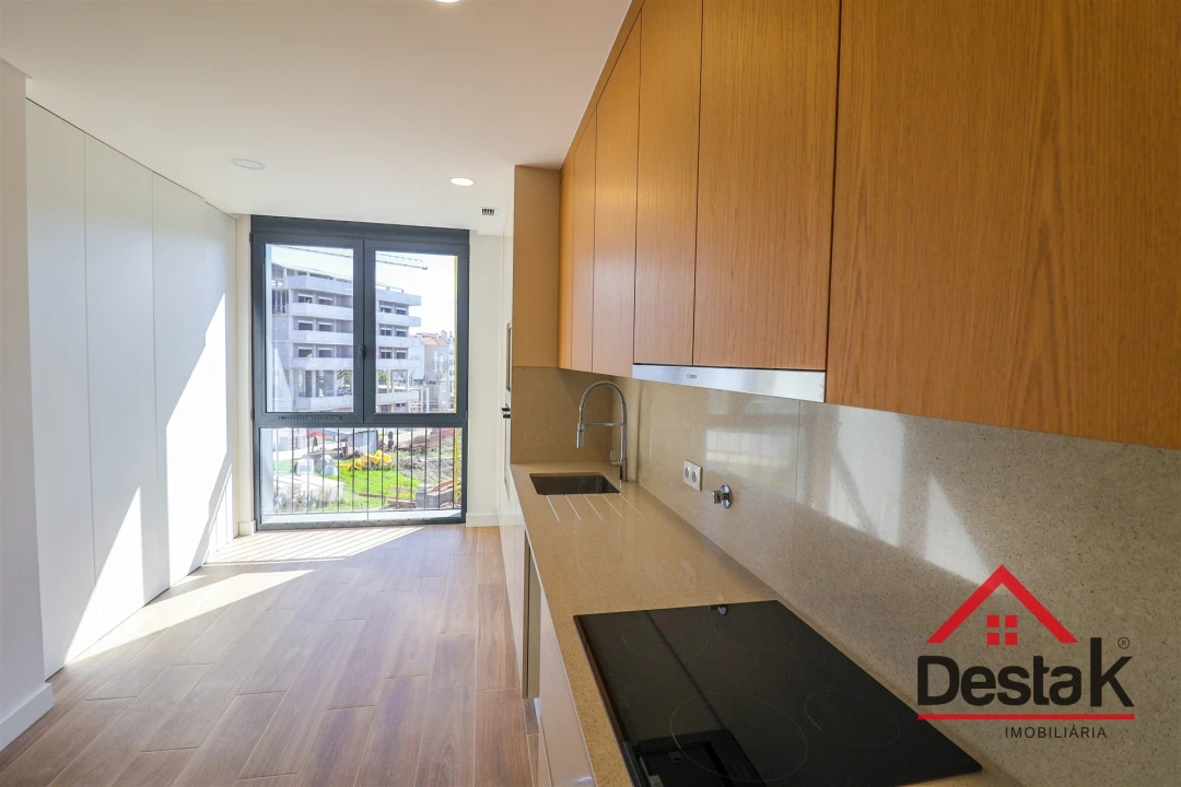 Apartamento T2 para Arrendamento em Viseu Foto 2