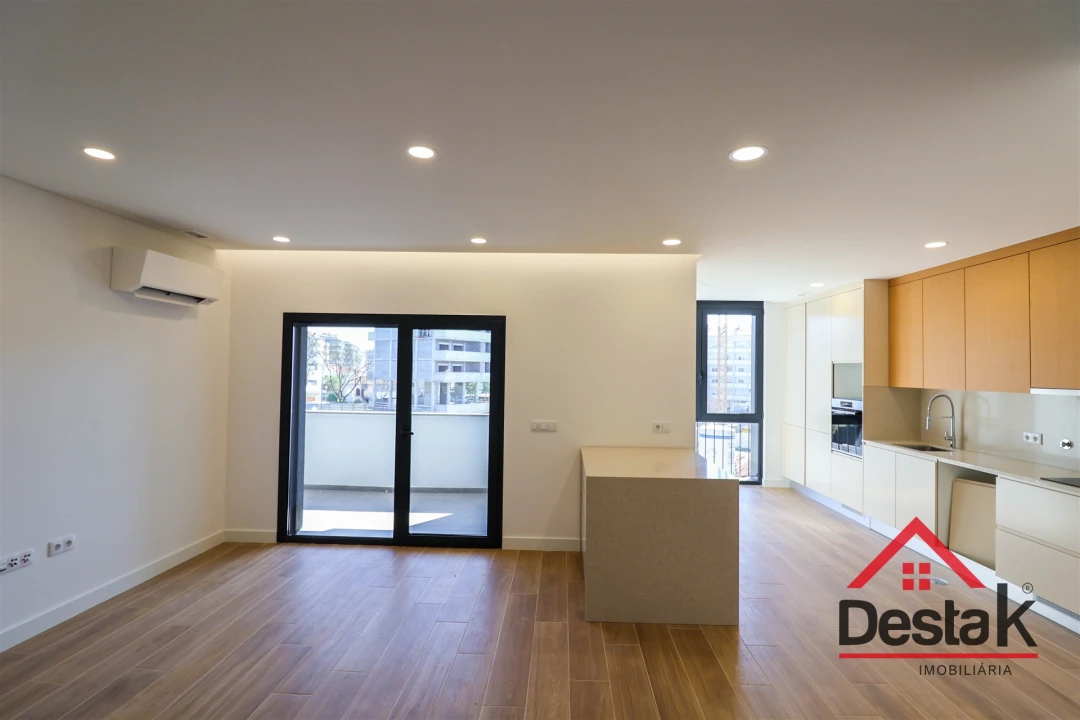 Apartamento T2 para Arrendamento em Viseu Foto 1