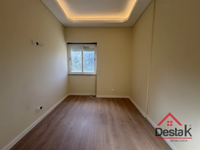 Apartamento T3 para Venda em Cacém e São Marcos Foto 10