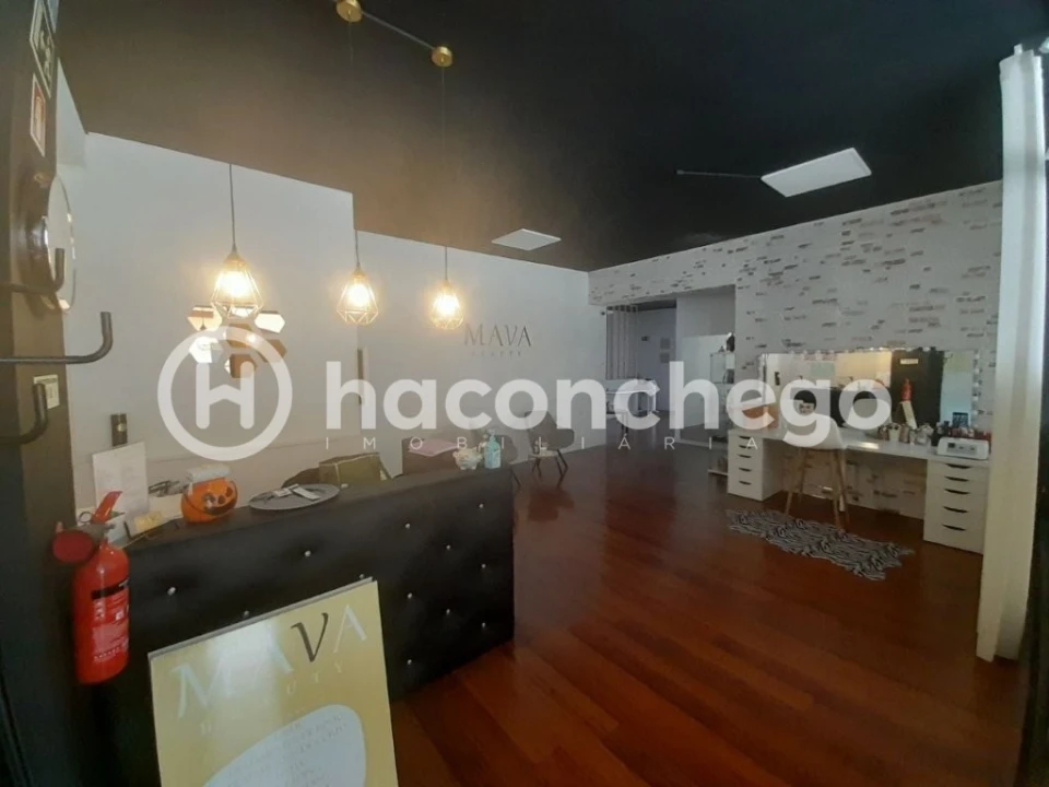 Loja para Arrendamento em Barcelos, V.Boa, V.Frescainha Foto 5