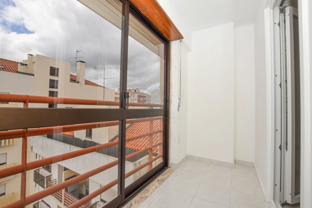 Apartamento T2 para Arrendamento em Torres Novas (São Pedro), Lapas e Ribeira Branca Foto 13