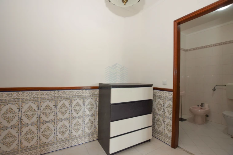 Apartamento T2 para Arrendamento em Torres Novas (São Pedro), Lapas e Ribeira Branca Foto 30