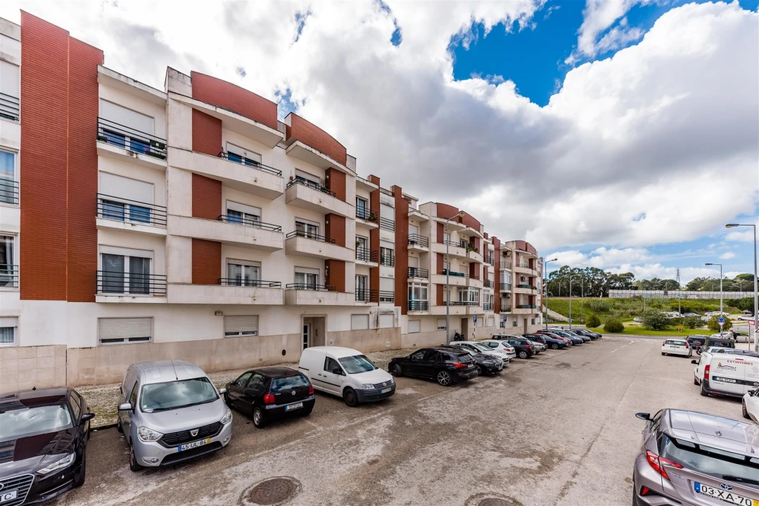 Apartamento T1 para Venda em Laranjeiro e Feijó Foto 14