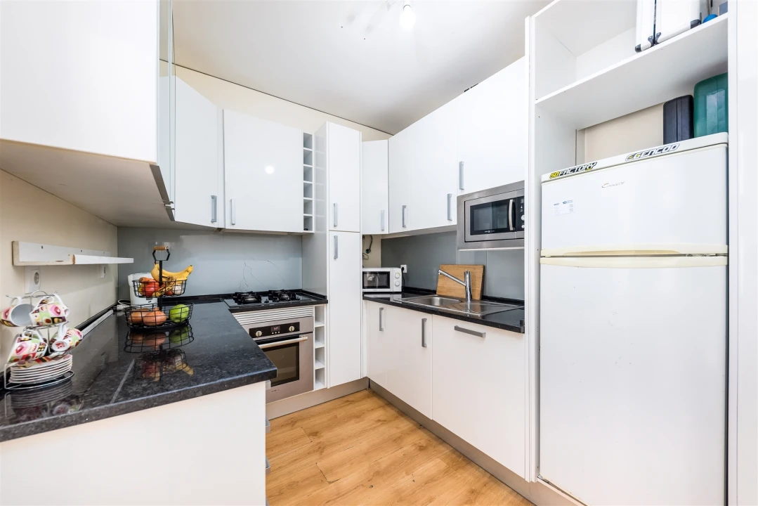 Apartamento T1 para Venda em Laranjeiro e Feijó Foto 12