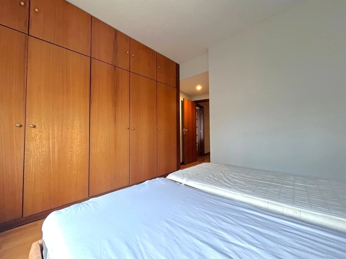Apartamento T1 para Arrendamento em Aldoar, Foz do Douro e Nevogilde Foto 13