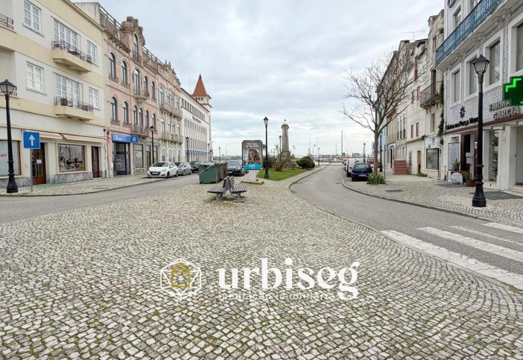 Moradia T6 para Venda em Buarcos Foto 23