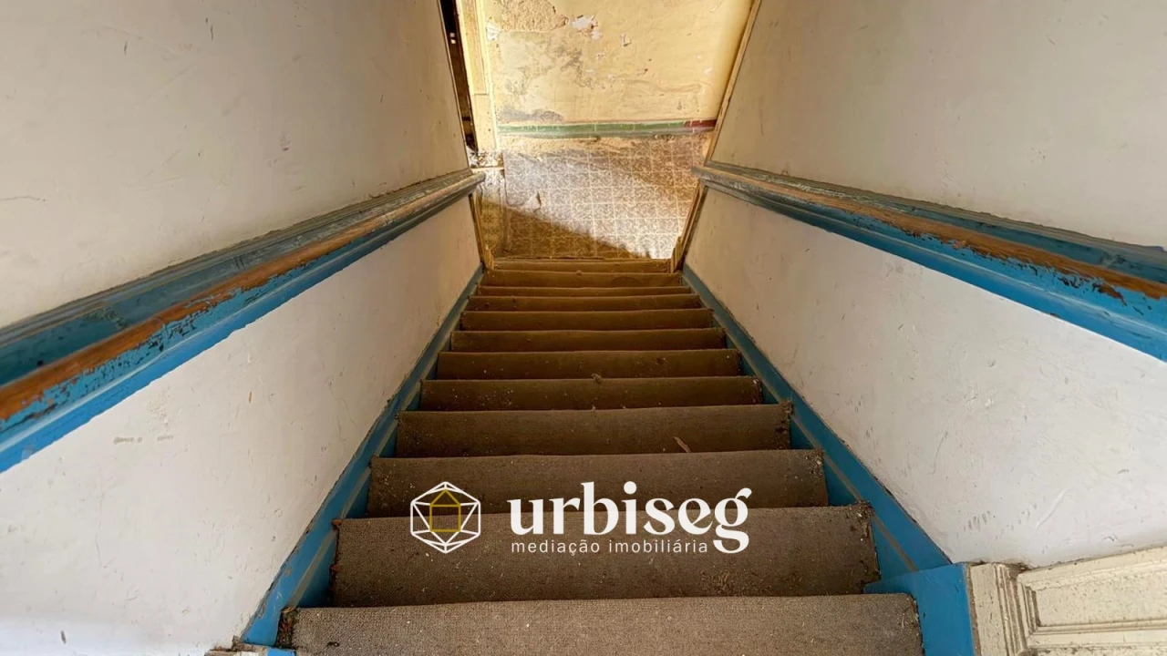 Moradia T6 para Venda em Buarcos Foto 17