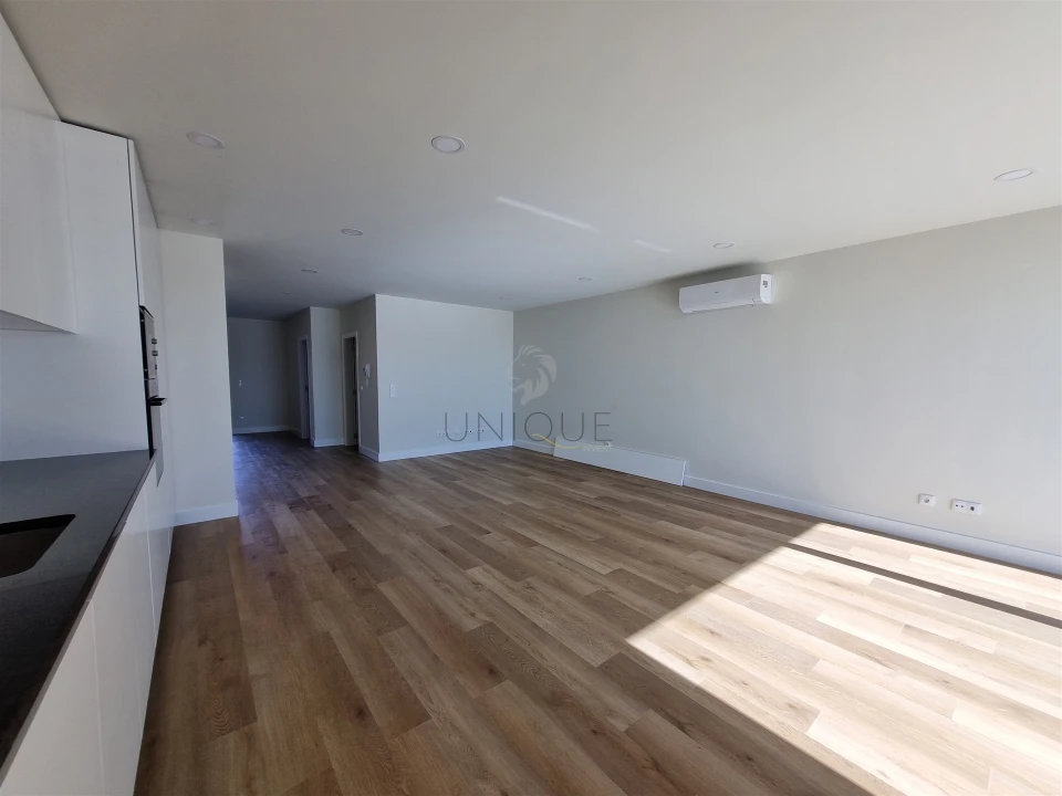 Moradia T4 para Venda em Aradas Foto 18