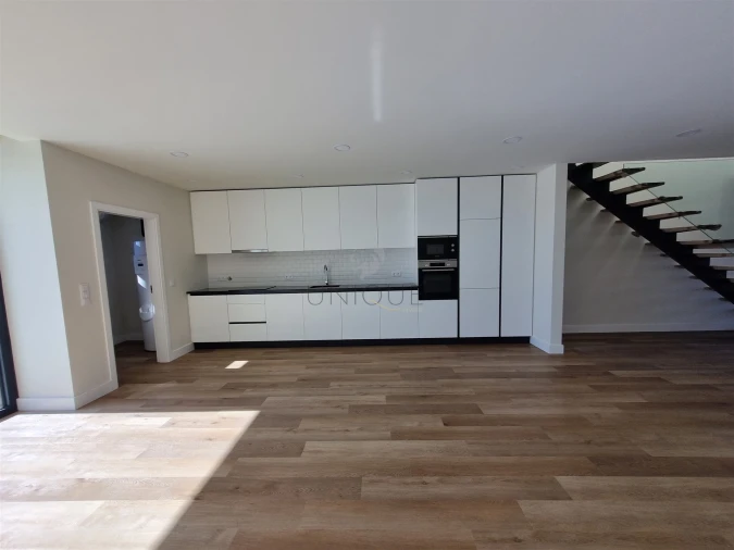 Moradia T4 para Venda em Aradas Foto 15