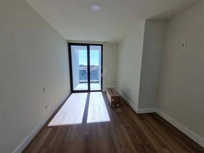 Moradia T4 para Venda em Aradas Foto 39