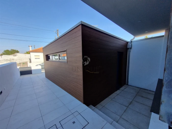 Moradia T4 para Venda em Aradas Foto 5