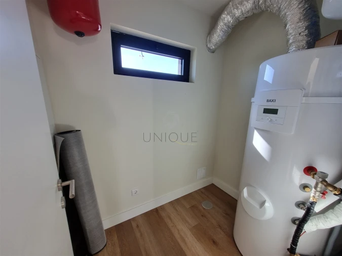 Moradia T4 para Venda em Aradas Foto 20