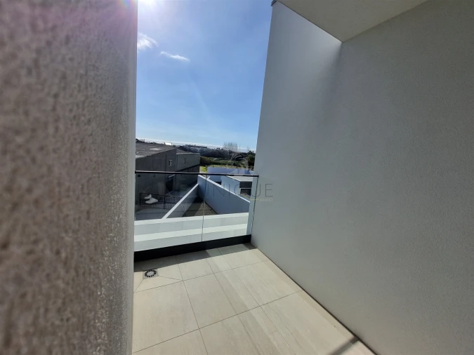 Moradia T4 para Venda em Aradas Foto 43