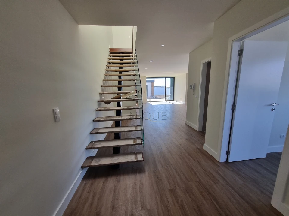 Moradia T4 para Venda em Aradas Foto 18