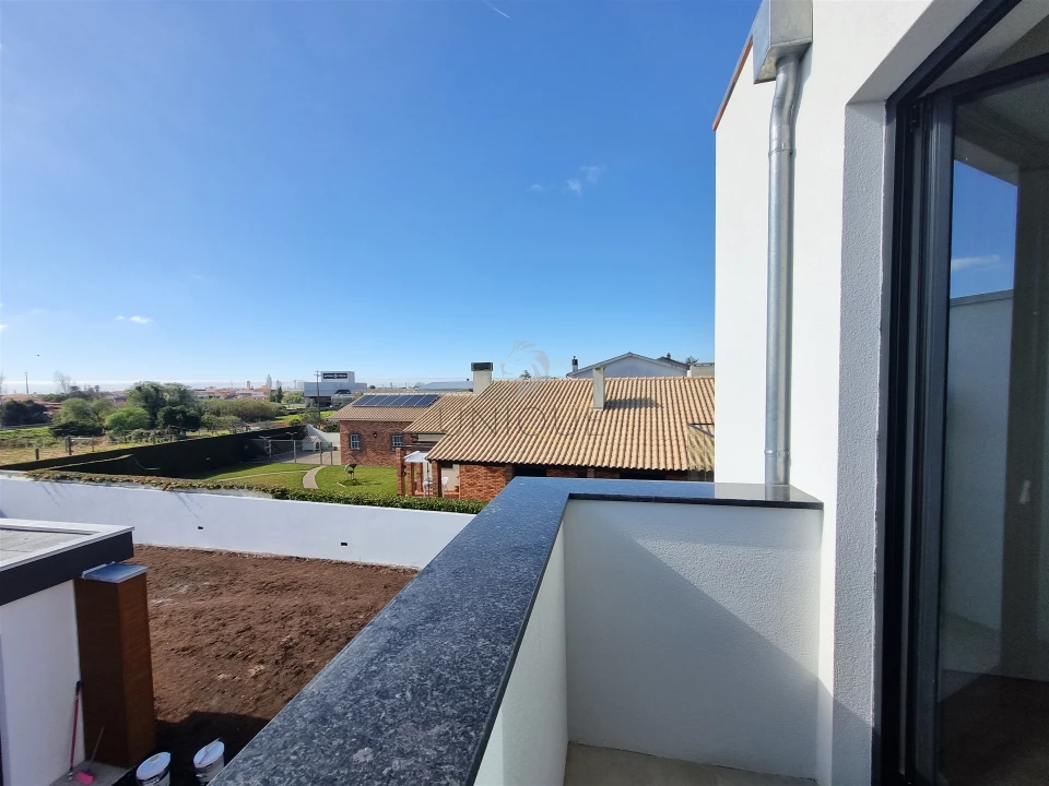 Moradia T4 para Venda em Aradas Foto 57