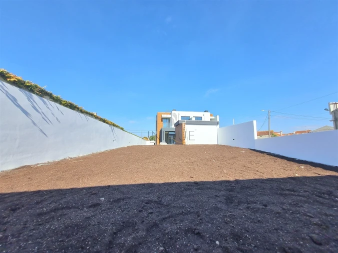 Moradia T4 para Venda em Aradas Foto 71